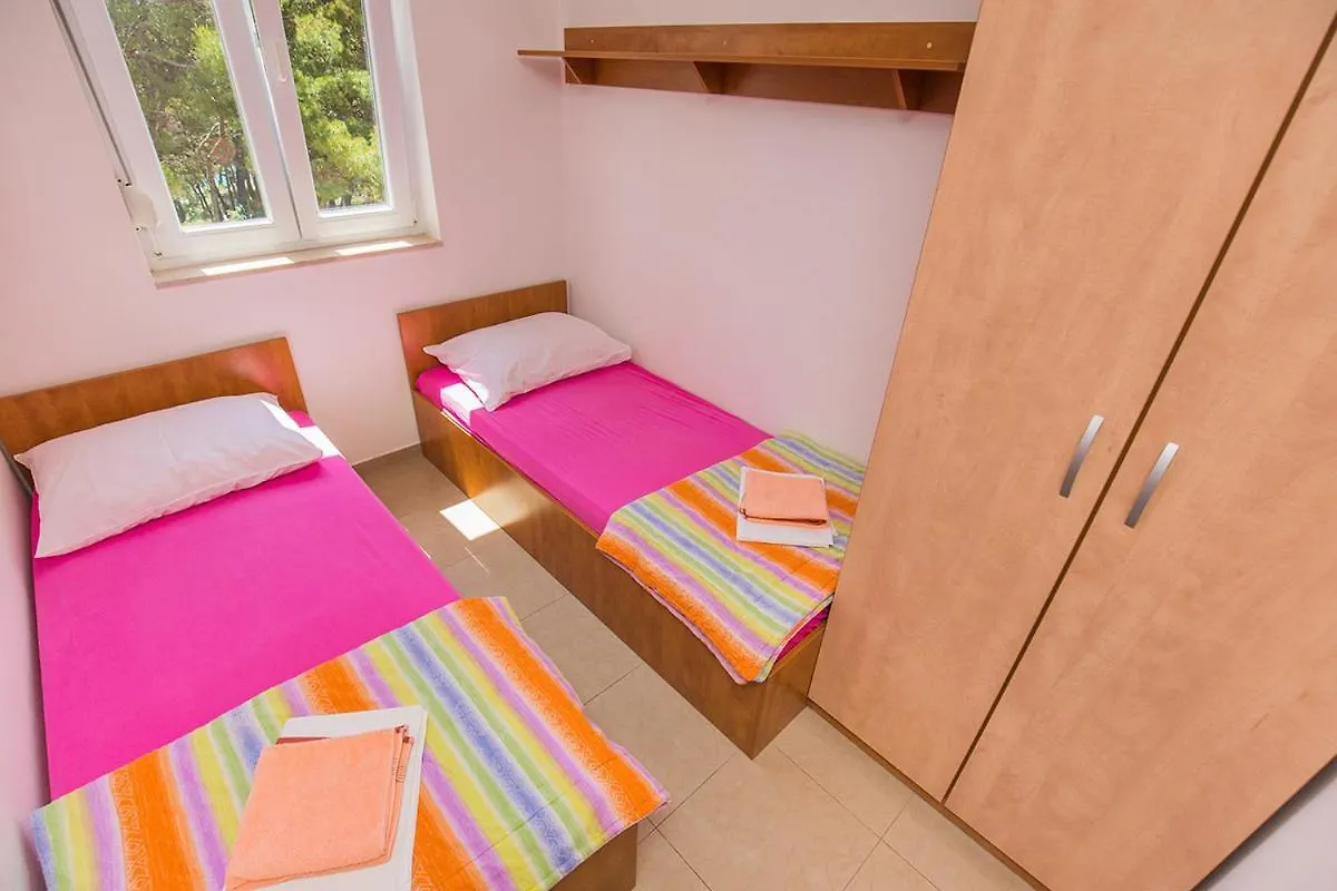 Apartments Sandra Mandre