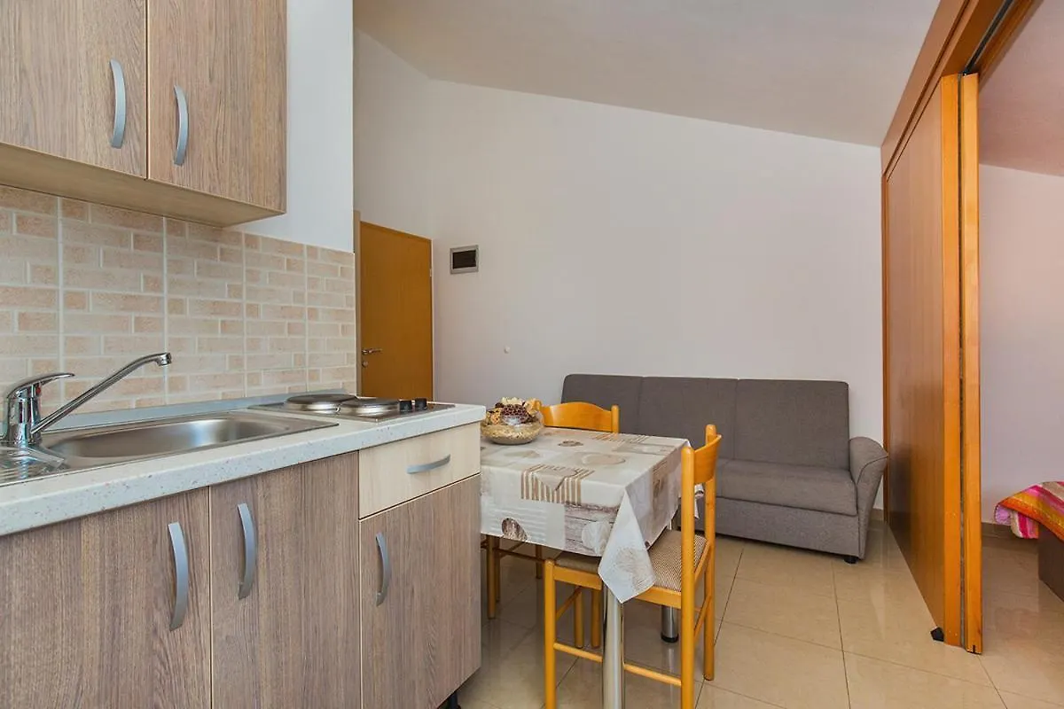 Apartments Sandra ماندري 0*,  كرواتيا